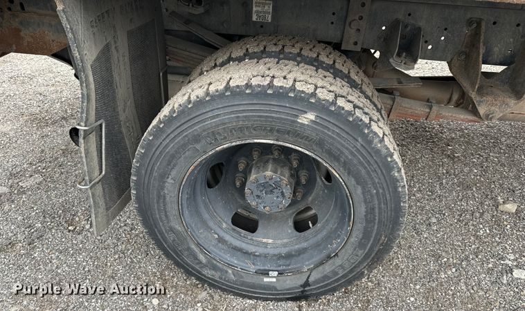 image for item OF9347 2014 Dodge  Ram 5500HD Crew Cab flatbed truck