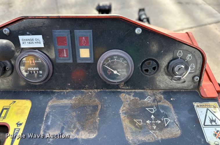 image for item OF9387 2017 Ditch Witch  SK600 compact utility loader