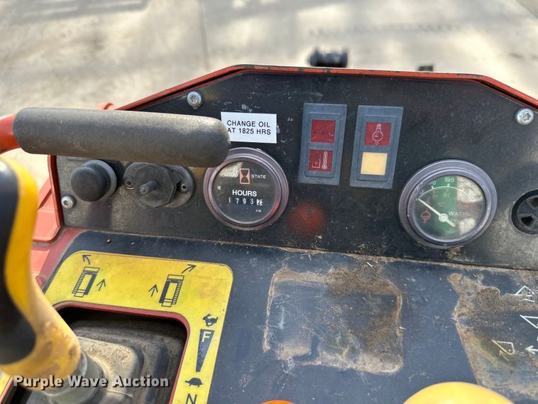 image for item OF9387 2017 Ditch Witch  SK600 compact utility loader