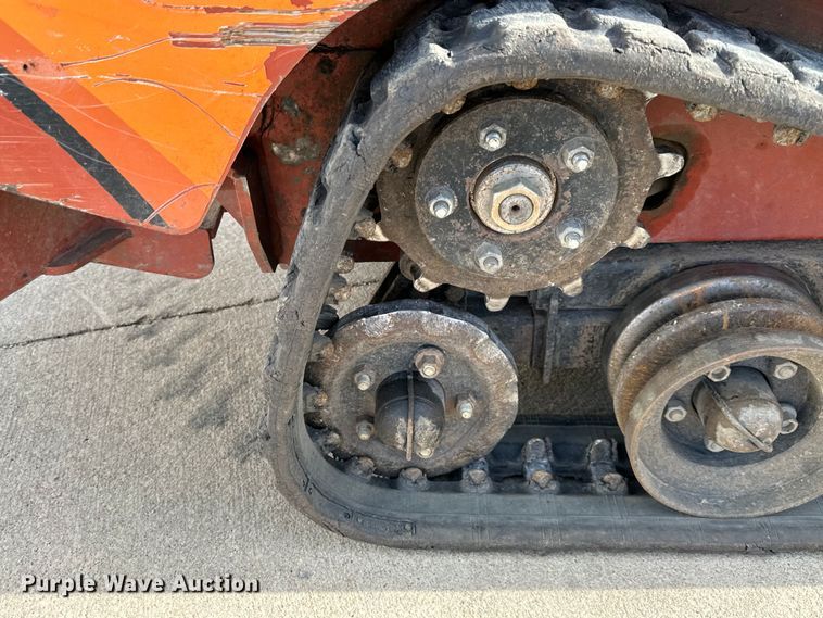 image for item OF9387 2017 Ditch Witch  SK600 compact utility loader