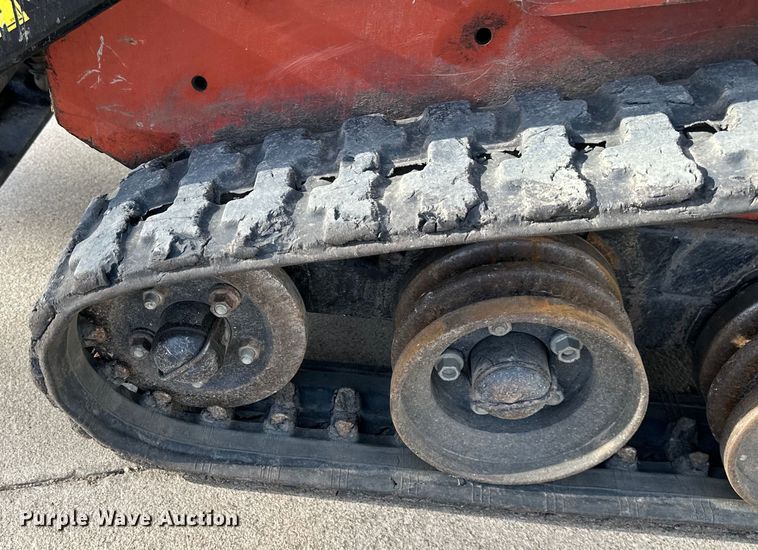 image for item OF9387 2017 Ditch Witch  SK600 compact utility loader