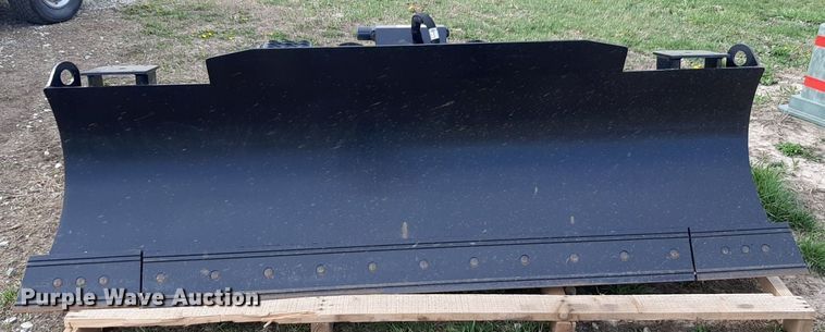 image for item OF9692 Caterpillar skid steer dozer blade