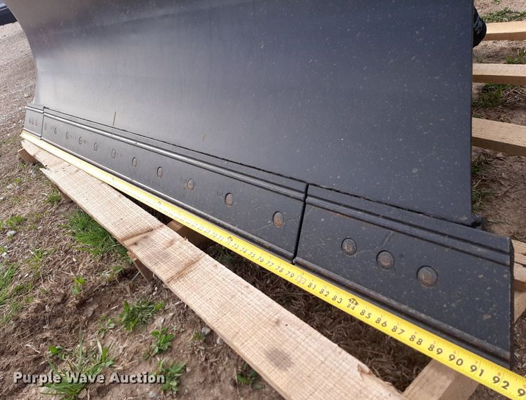 image for item OF9692 Caterpillar skid steer dozer blade