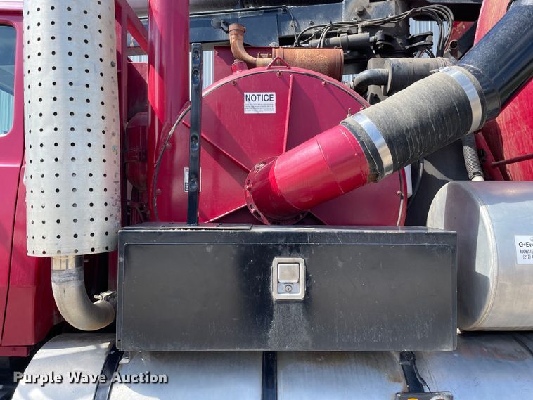 image for item OG9852 1994 Ford L8000 sewer jetter truck