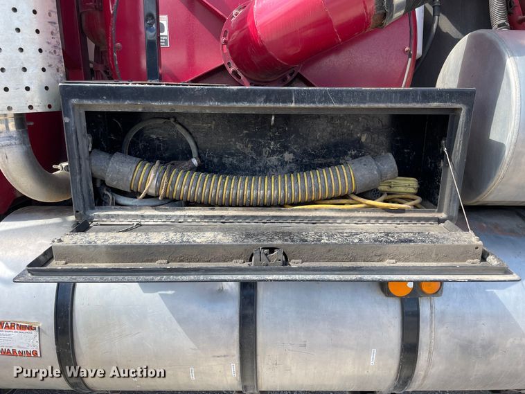 image for item OG9852 1994 Ford L8000 sewer jetter truck