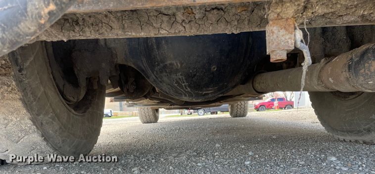 image for item OG9852 1994 Ford L8000 sewer jetter truck