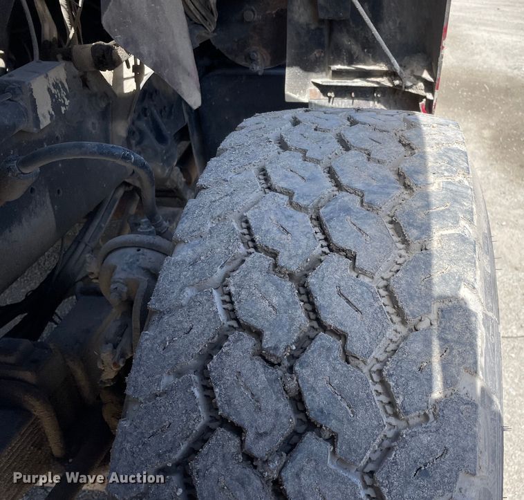 image for item OG9852 1994 Ford L8000 sewer jetter truck