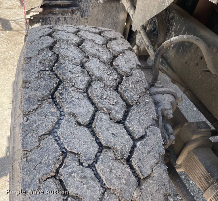 image for item OG9852 1994 Ford L8000 sewer jetter truck