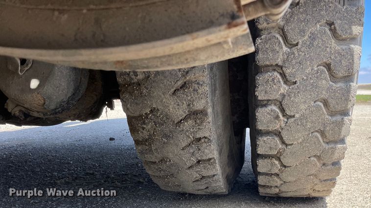 image for item OG9852 1994 Ford L8000 sewer jetter truck