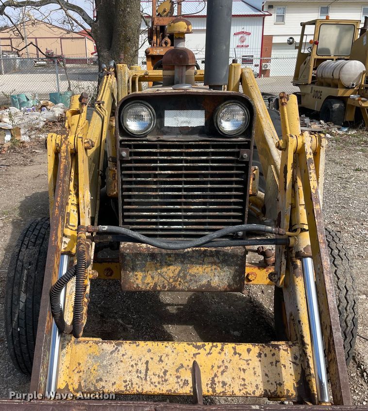 image for item OG9857 Case 580CK industrial tractor