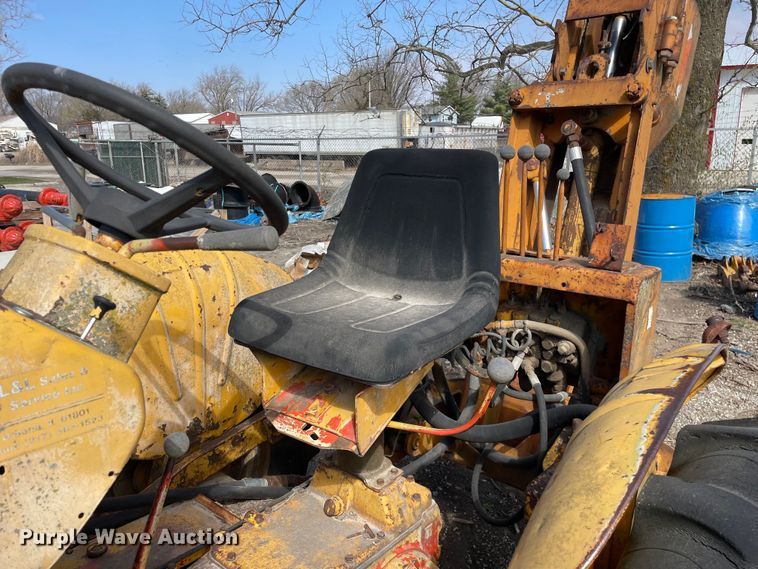 image for item OG9857 Case 580CK industrial tractor