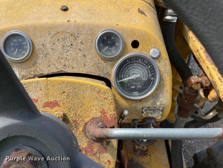 image for item OG9857 Case 580CK industrial tractor