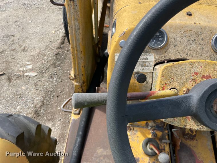 image for item OG9857 Case 580CK industrial tractor