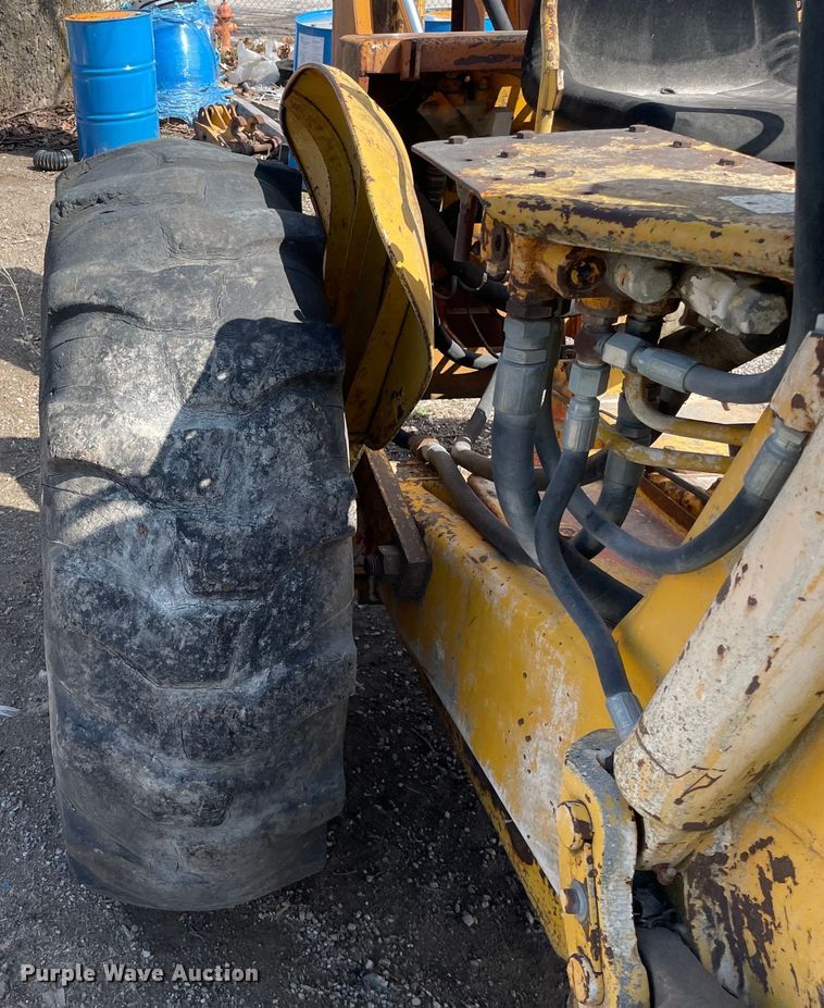 image for item OG9857 Case 580CK industrial tractor