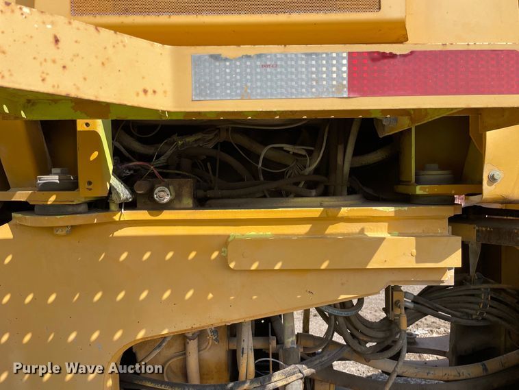 image for item OG9858 1996 John Deere  644G wheel loader