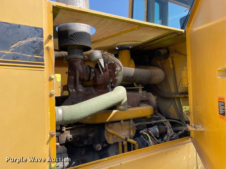 image for item OG9858 1996 John Deere  644G wheel loader