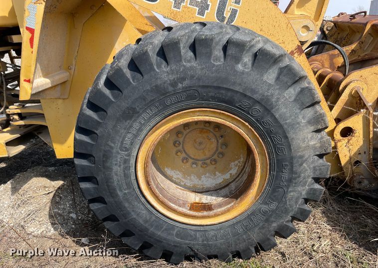 image for item OG9858 1996 John Deere  644G wheel loader