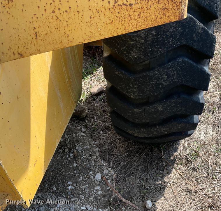 image for item OG9858 1996 John Deere  644G wheel loader