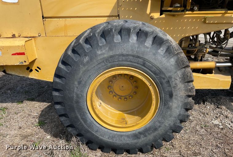 image for item OG9858 1996 John Deere  644G wheel loader