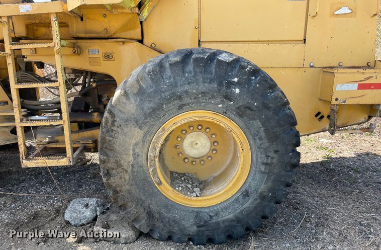 image for item OG9858 1996 John Deere  644G wheel loader
