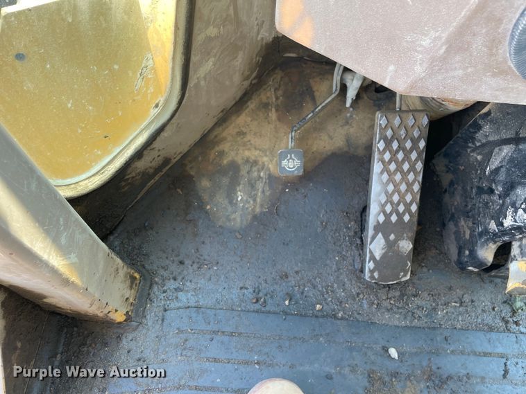 image for item OG9859 1997 John Deere  544G wheel loader