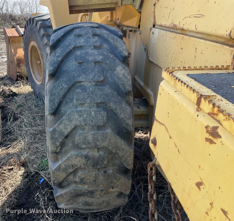 image for item OG9859 1997 John Deere  544G wheel loader