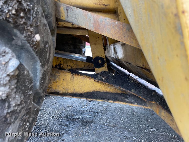 image for item OG9861 1990 John Deere  862B elevating scraper