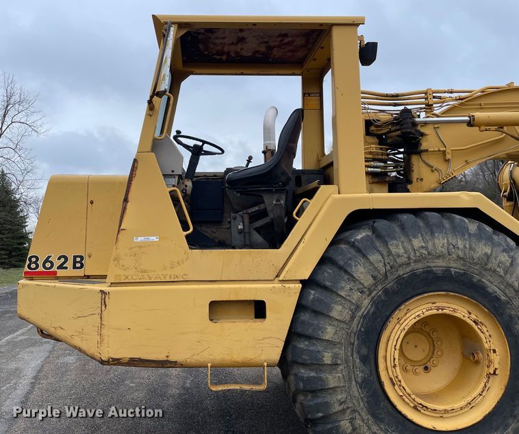 image for item OG9861 1990 John Deere  862B elevating scraper