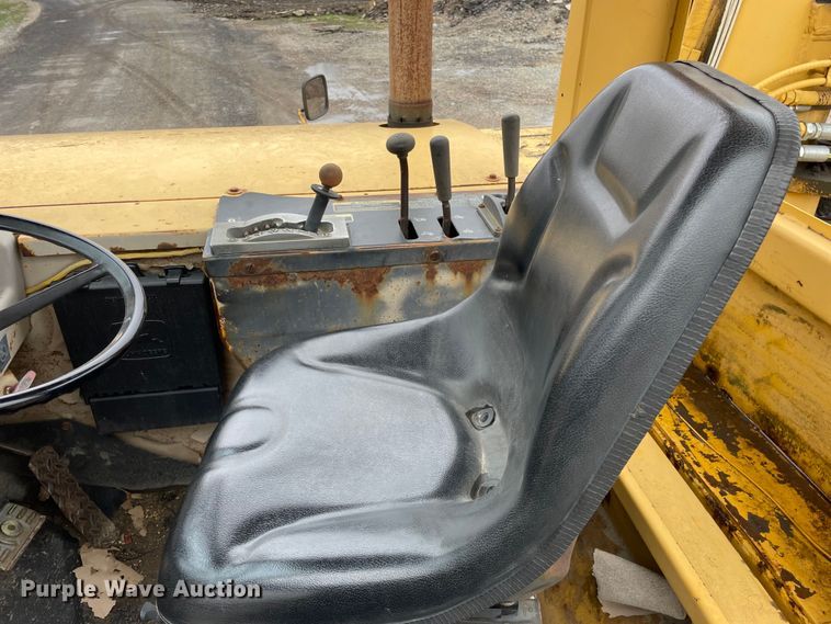 image for item OG9861 1990 John Deere  862B elevating scraper