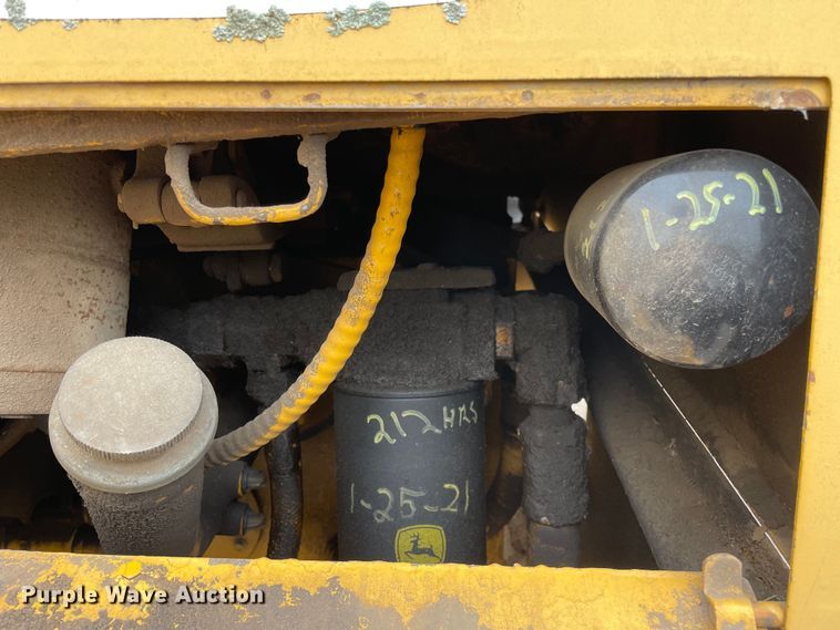 image for item OG9861 1990 John Deere  862B elevating scraper