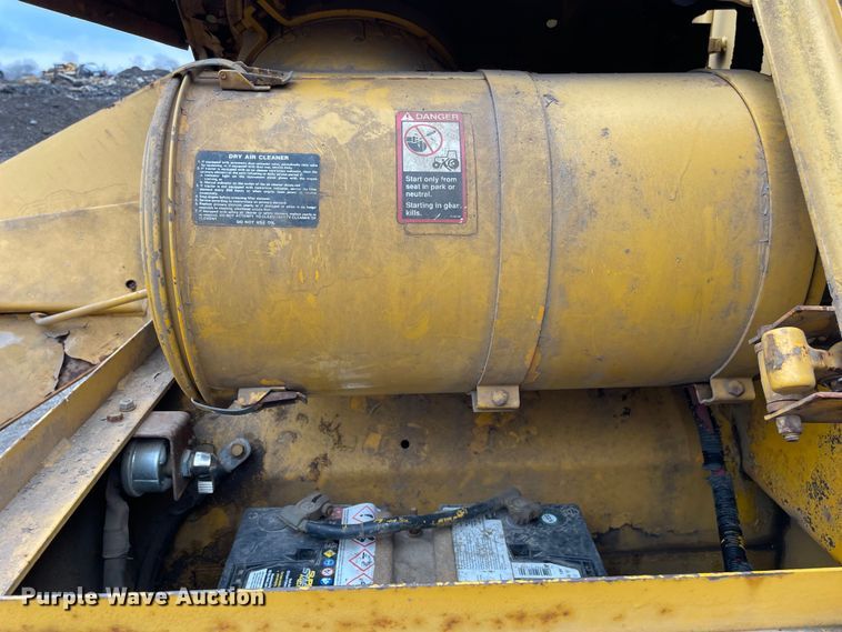 image for item OG9861 1990 John Deere  862B elevating scraper