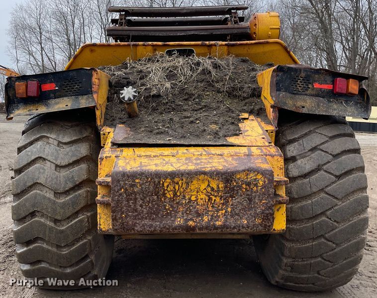 image for item OG9863 1989 John Deere  862B elevating scraper