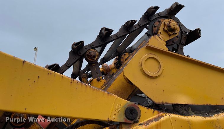 image for item OG9863 1989 John Deere  862B elevating scraper