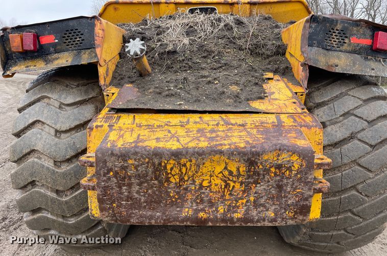 image for item OG9863 1989 John Deere  862B elevating scraper