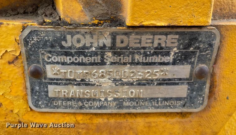 image for item OG9863 1989 John Deere  862B elevating scraper