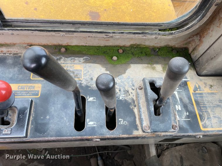 image for item OG9863 1989 John Deere  862B elevating scraper