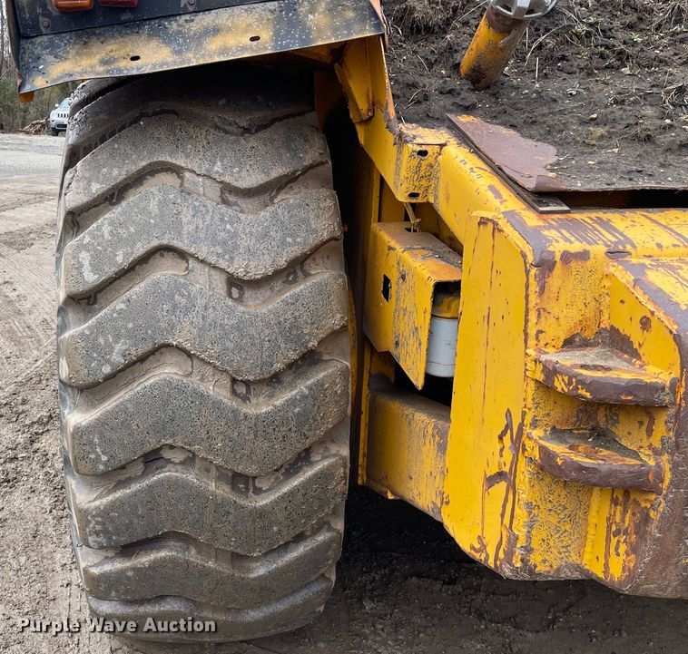 image for item OG9863 1989 John Deere  862B elevating scraper