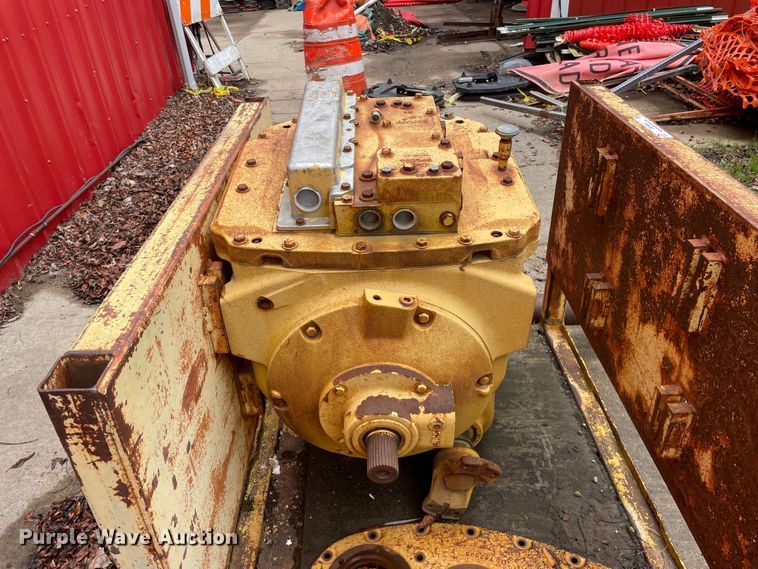 image for item OG9863 1989 John Deere  862B elevating scraper