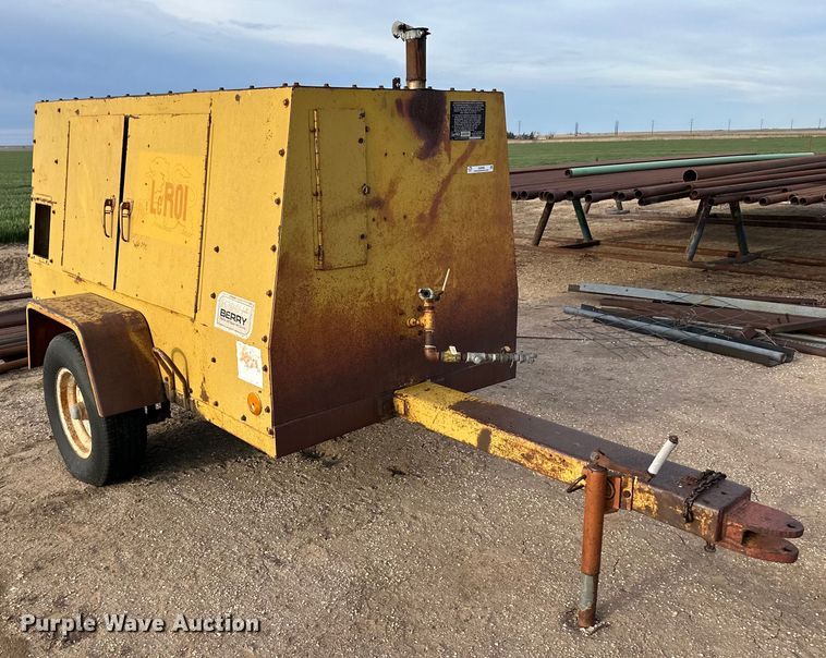 image for item OI9298 LeRoi 185 air compressor