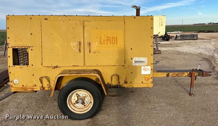 image for item OI9298 LeRoi 185 air compressor
