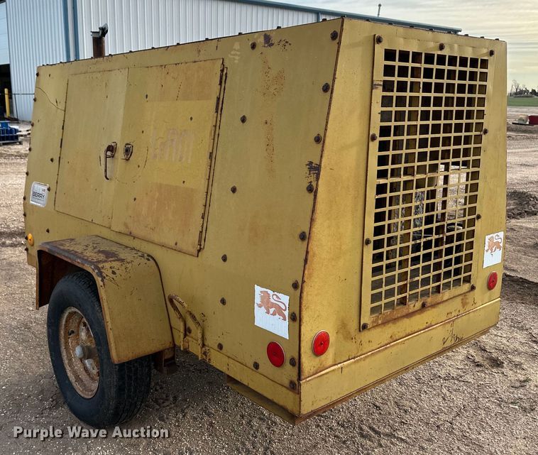 image for item OI9298 LeRoi 185 air compressor