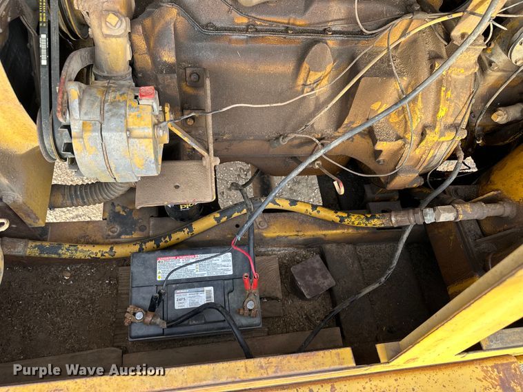 image for item OI9298 LeRoi 185 air compressor