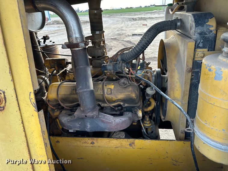 image for item OI9298 LeRoi 185 air compressor