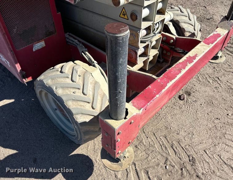 image for item OI9306 2014 MEC 4069 scissor lift