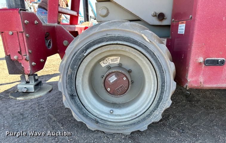 image for item OI9306 2014 MEC 4069 scissor lift