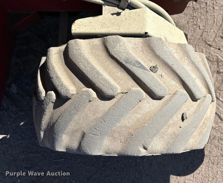 image for item OI9306 2014 MEC 4069 scissor lift