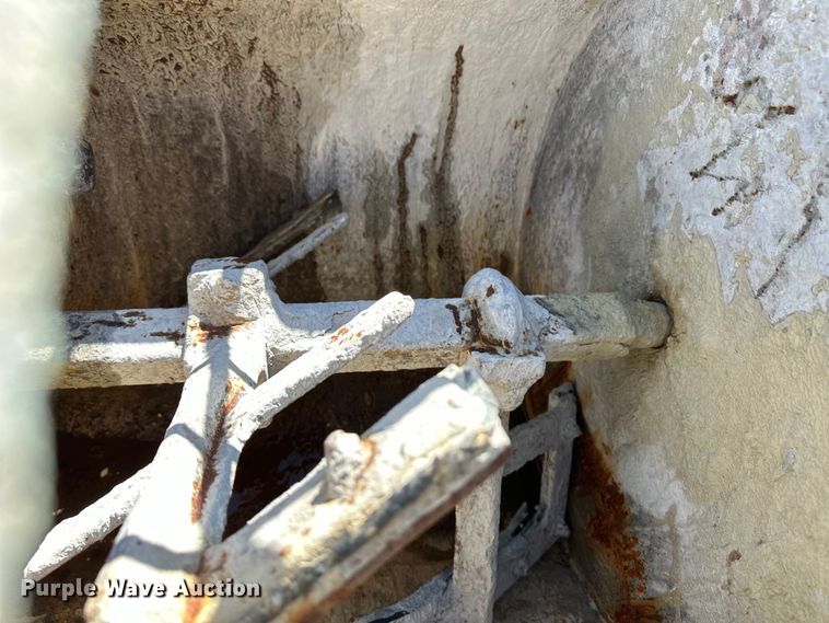 image for item OI9308 Stow concrete mixer