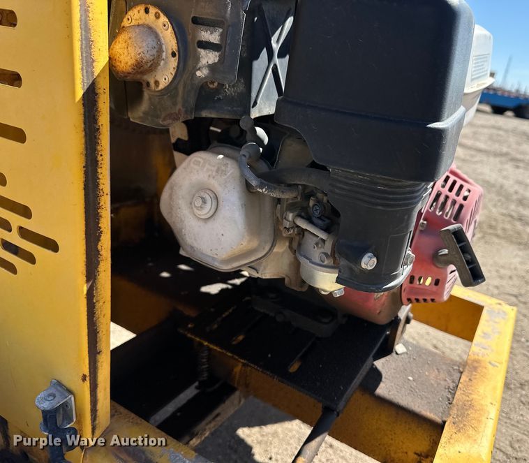 image for item OI9308 Stow concrete mixer