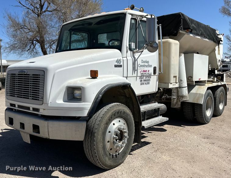 image for item OI9309 2001 Freightliner FL80 volumetric concrete mixer truck