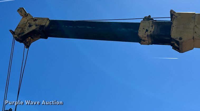 image for item OI9323 1975 Pettibone  30 crane